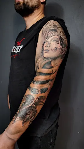 LasCanvas Studio tatuażu